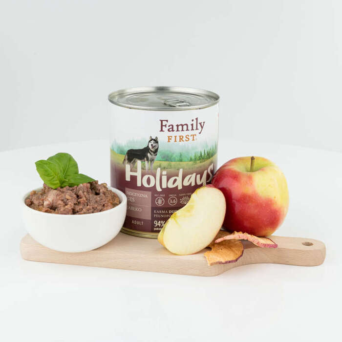 Family First Holidays z dziczyzną, gesią i jabłkiem 800g