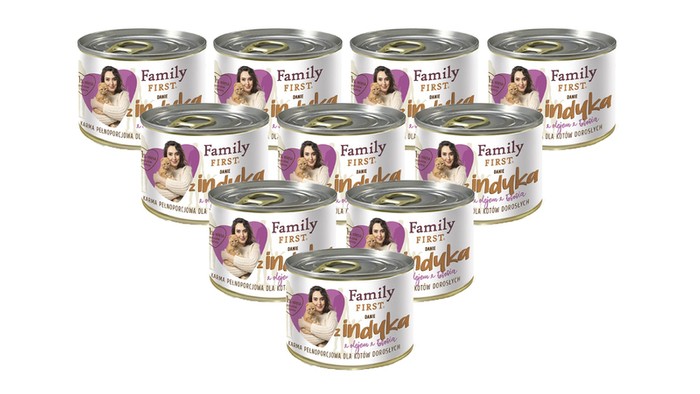 Family First z indykiem 12x200g